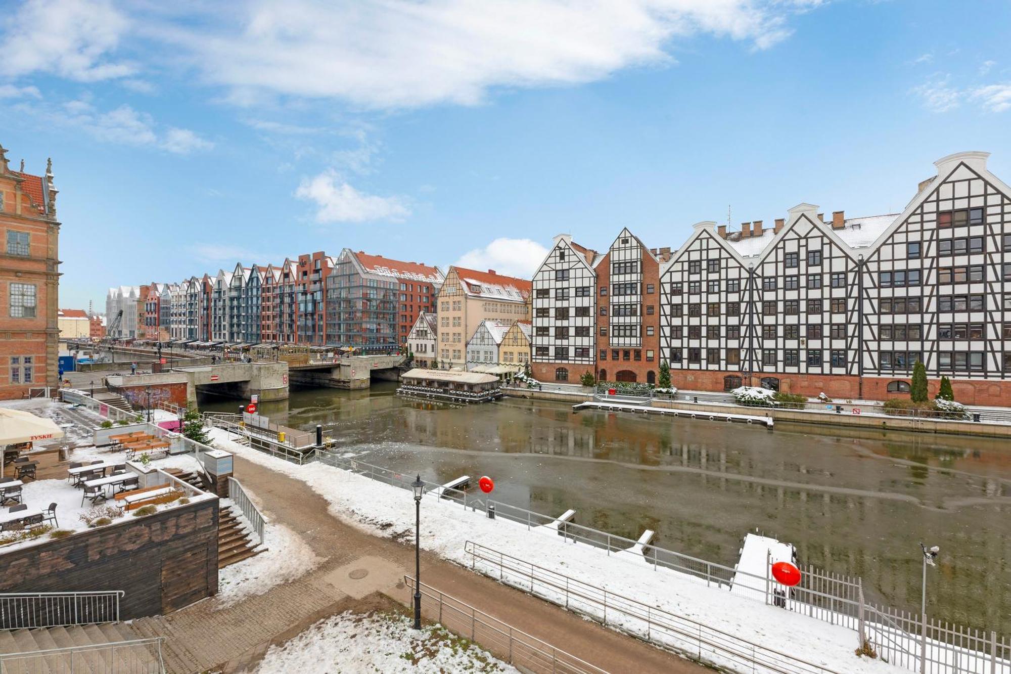 Powroznicza Apartments, Main Old Town & Riverside By Downtown Apartments グダニスク エクステリア 写真